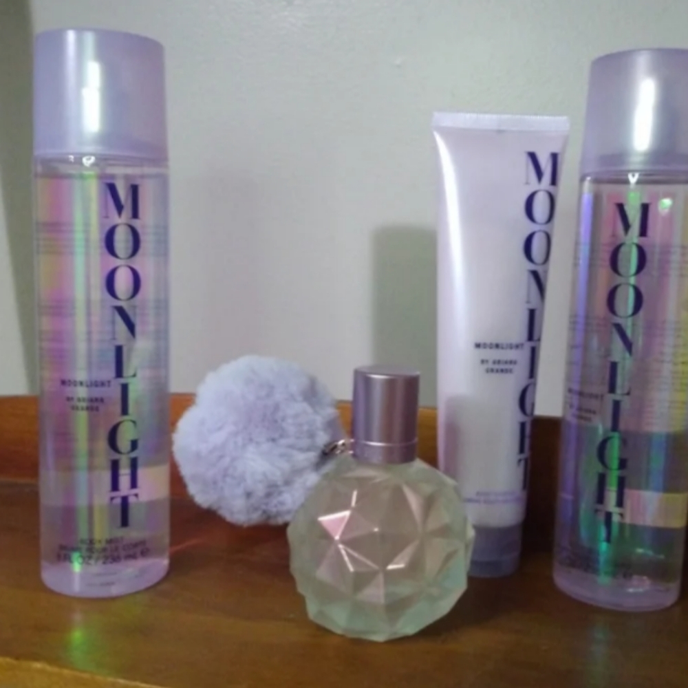 Ariana Grande Moonlight Perfume Bundle